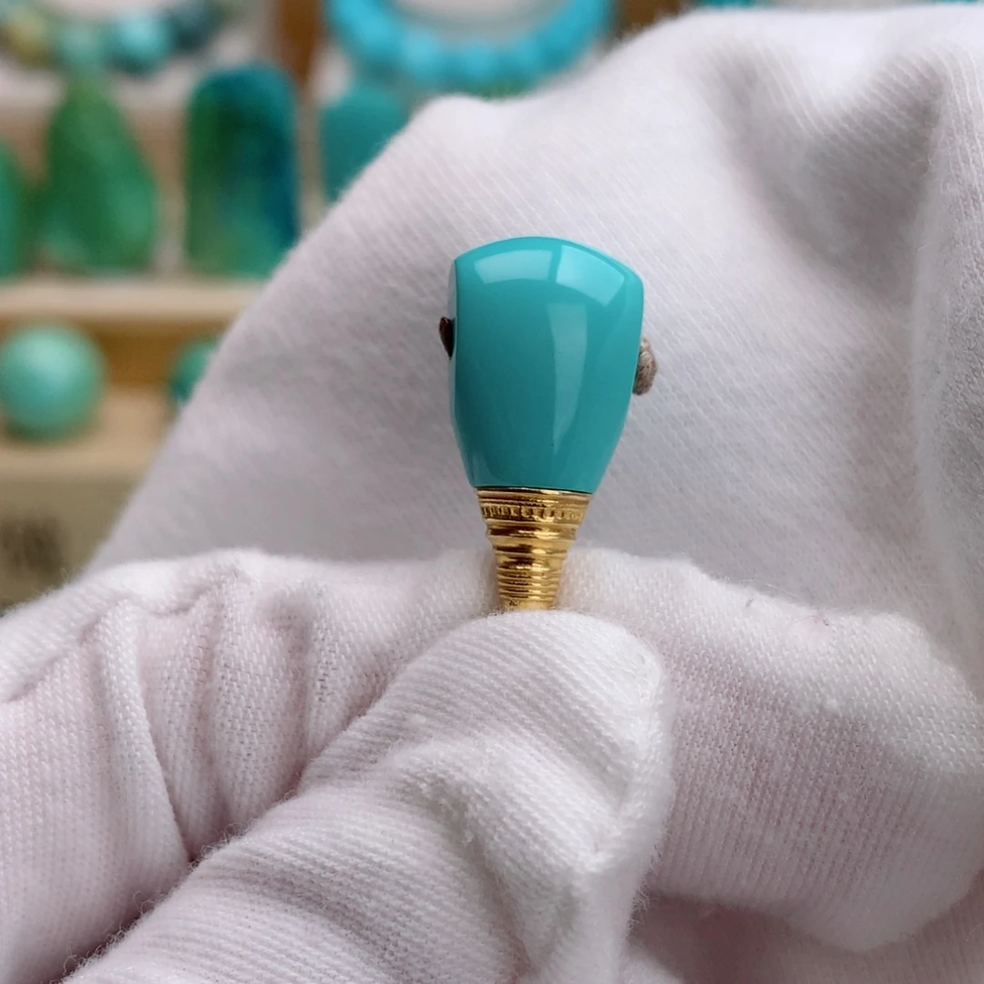 绿松石18K金镶嵌挂件