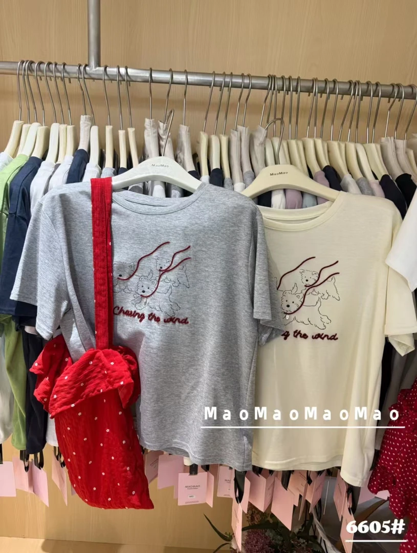 6605线条小狗体恤短袖上衣