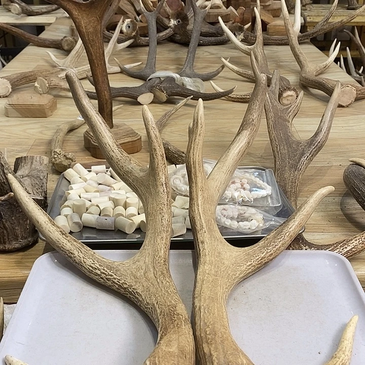 吉***乐大叶紫檀（黑酸枝木类）