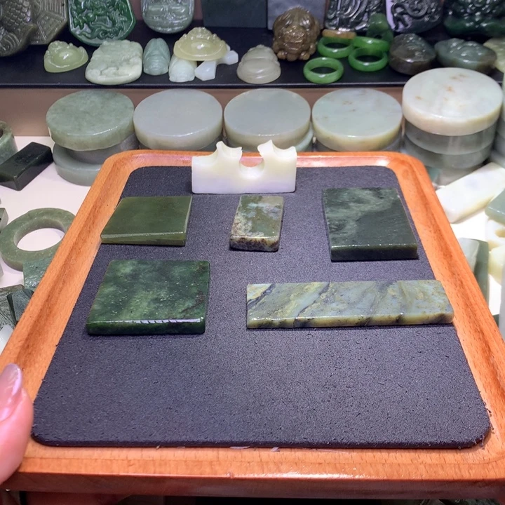 未镶嵌和田玉（糖玉）珠宝半成品