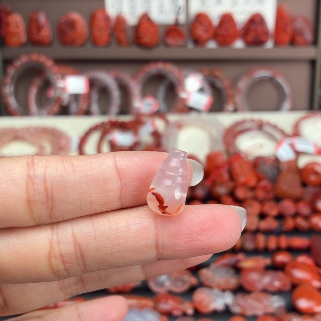 南红玛瑙未镶嵌颈饰三通10+