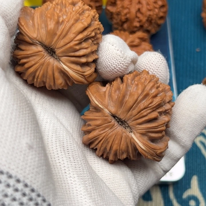 予****43全品四座楼 文玩核桃