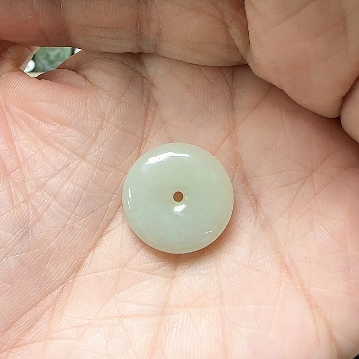 和田玉未镶嵌吊坠(不含链)