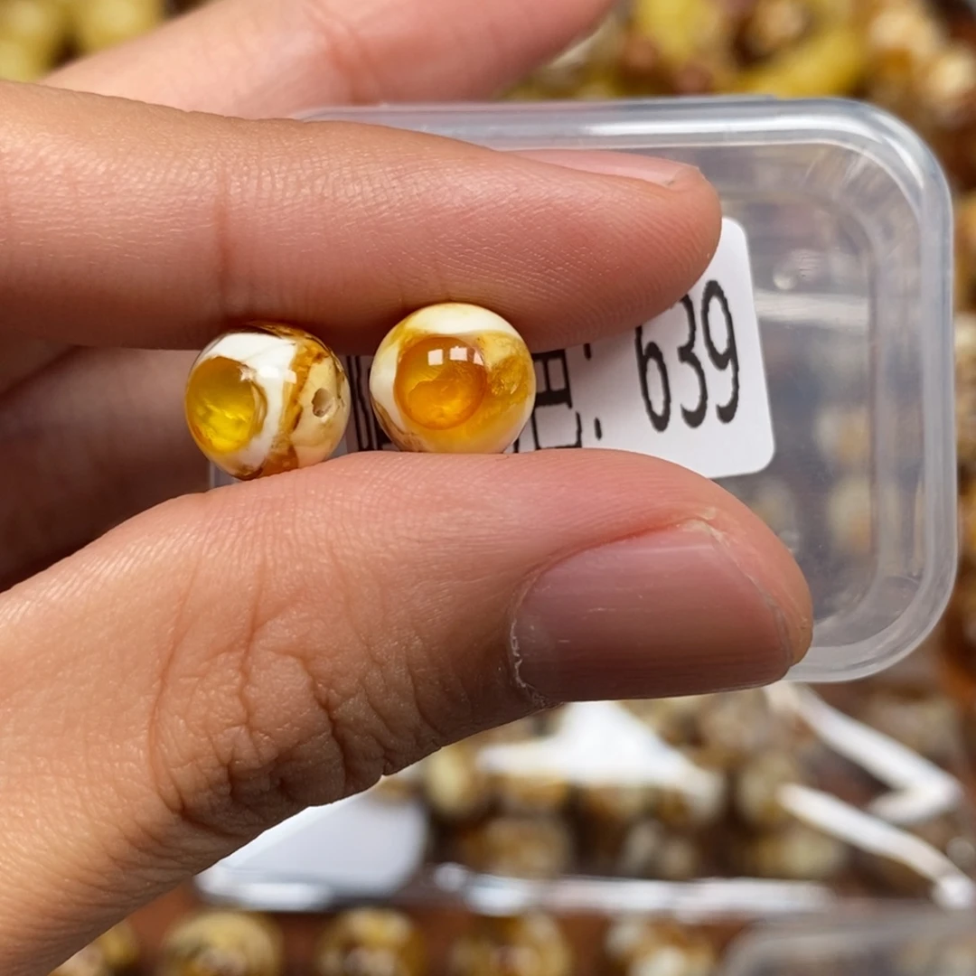 把件猴头核桃沁色圆珠老型639