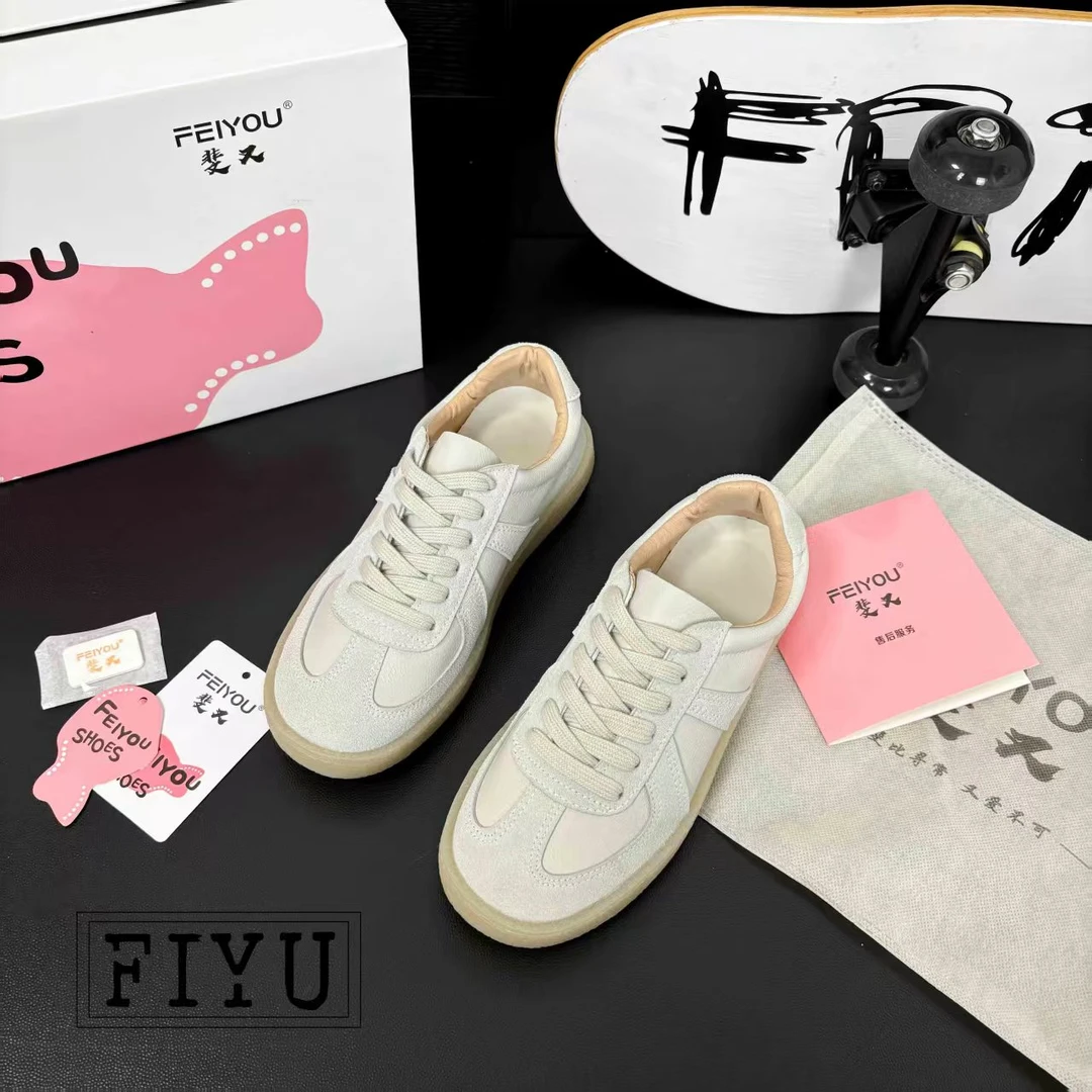 经典圆头厚底韩式休闲真皮系带小白鞋德训板鞋女F250309