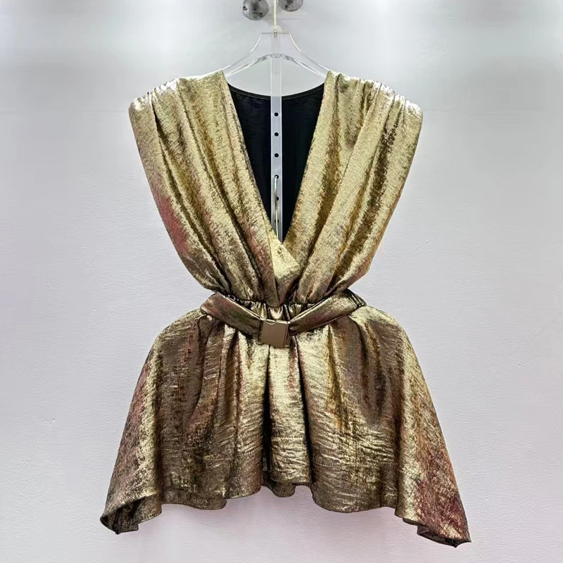 网红款高级感V领洋气气质减龄通勤上衣女夏季爆款设计感小众T恤衫