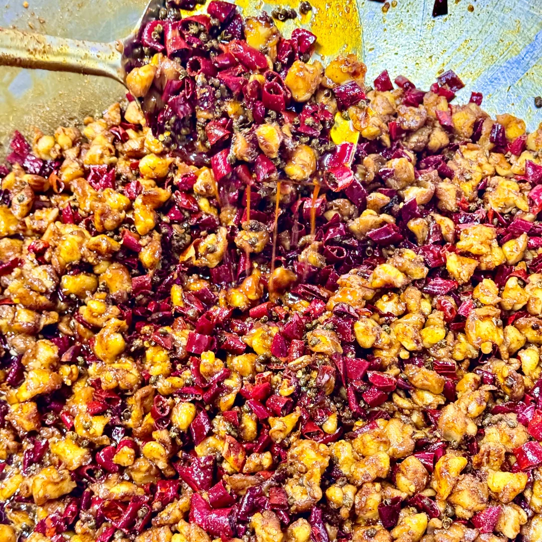 山竹妈妈Q弹麻辣掌中宝辣子鸡丁