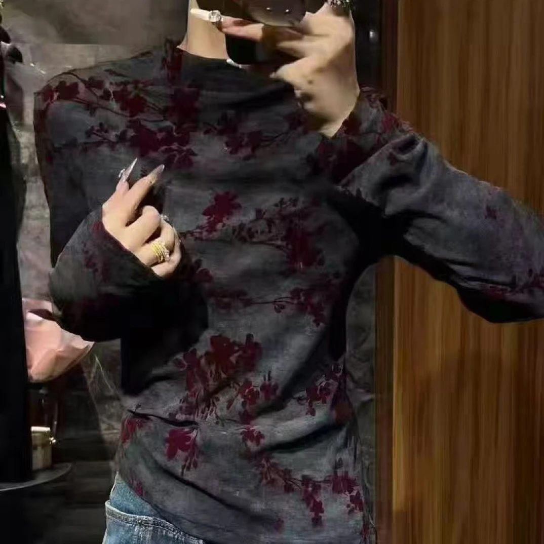 【婷姐家】欧货半高领立体花朵修身T恤植绒提花刺绣傲骨寒梅