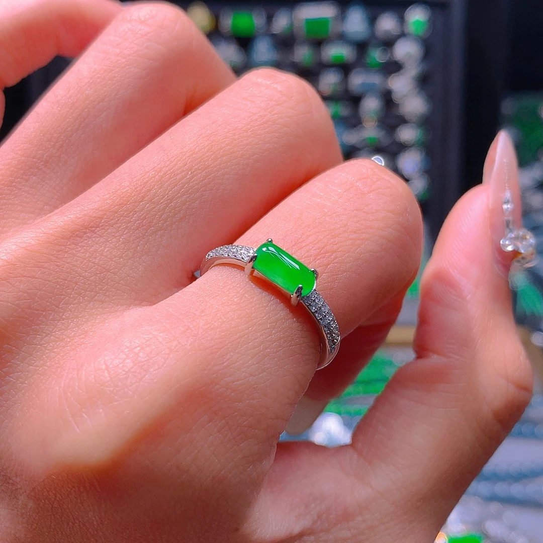 翡翠未镶嵌耳饰天然翡翠