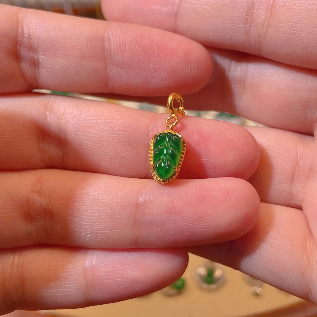 吊坠(不含链)银S925镶嵌翡翠
