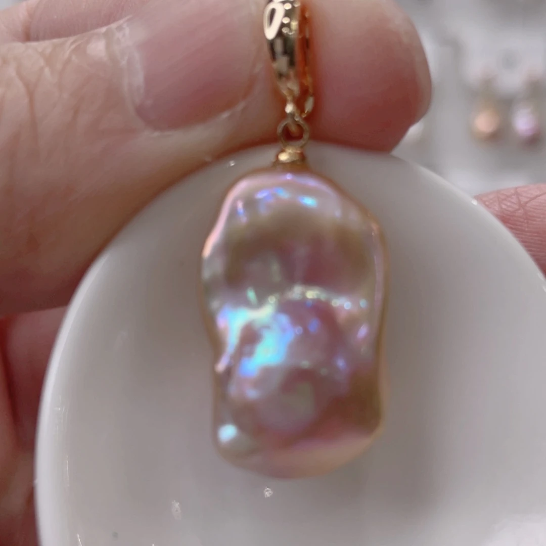 颈饰未镶嵌淡水珍珠