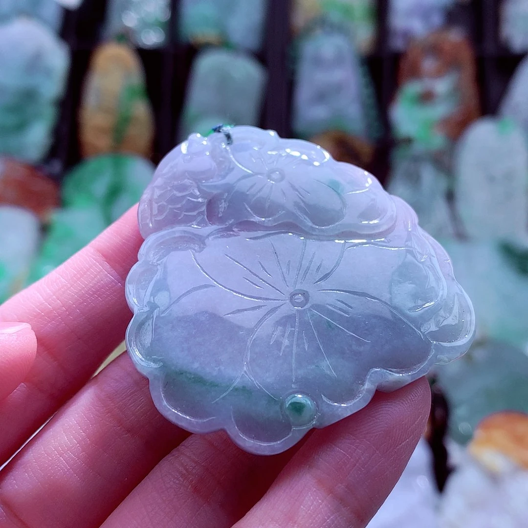 颈饰未镶嵌翡翠天然