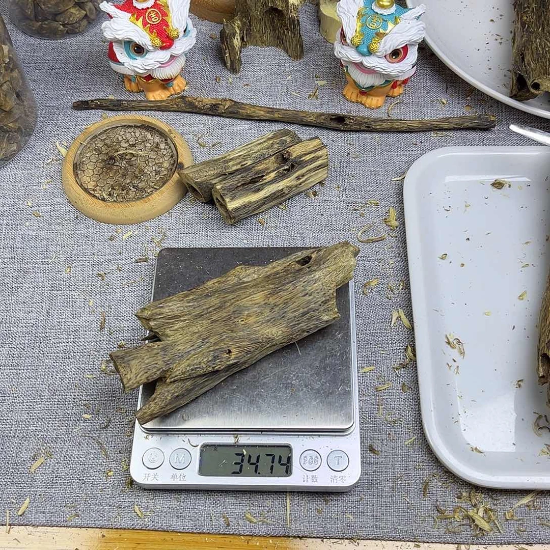 香料奇楠虫漏香34克