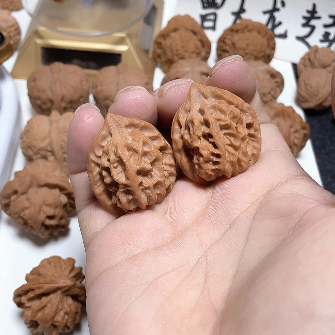 文玩核桃把件文玩核桃曹大龙