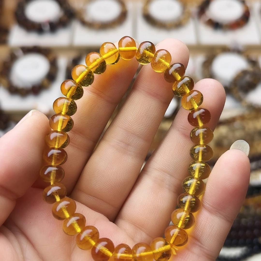 琥珀未镶嵌裸石八