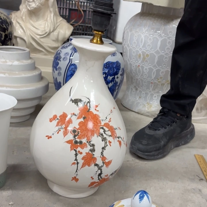 微瑕青花瓷器值得购买