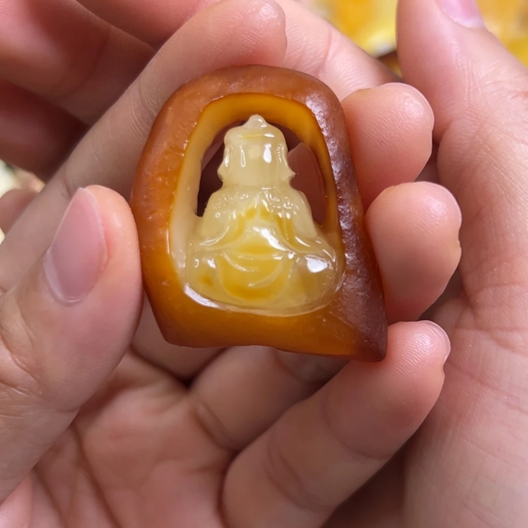 未镶嵌蜜蜡裸石蜜蜡