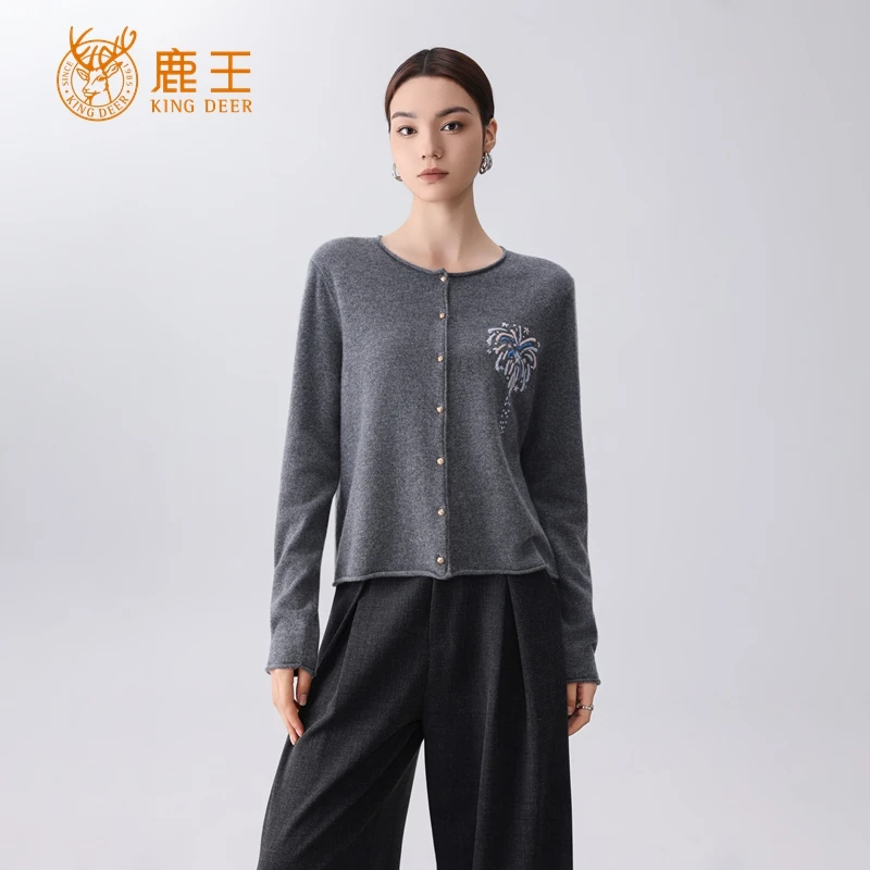 【设计师款】鹿王女圆领100山羊绒重工手绣休闲开衫 厚 XM1534