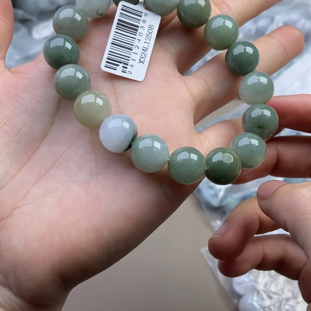 翡翠未镶嵌手链翡翠