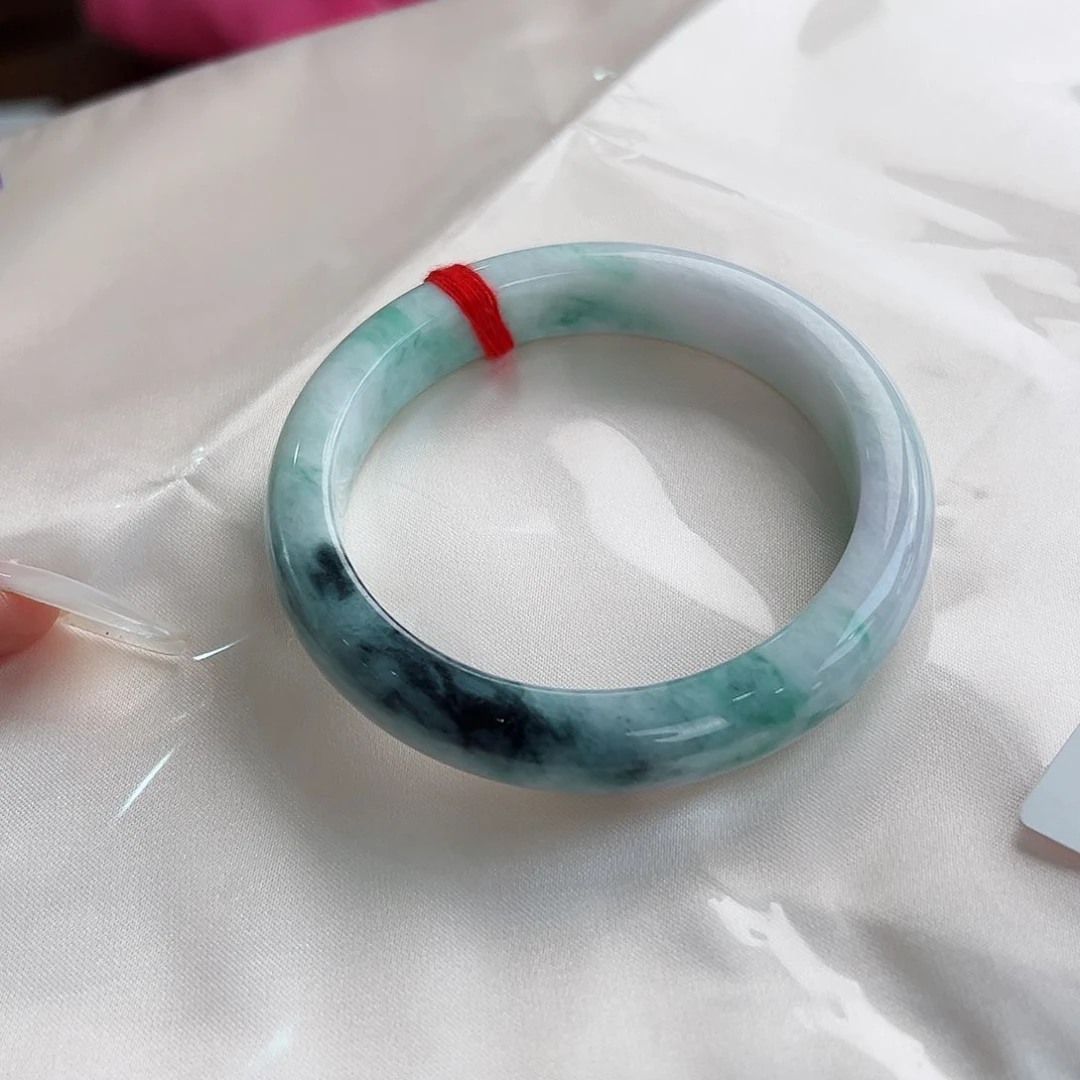 翡翠手镯未镶嵌0568