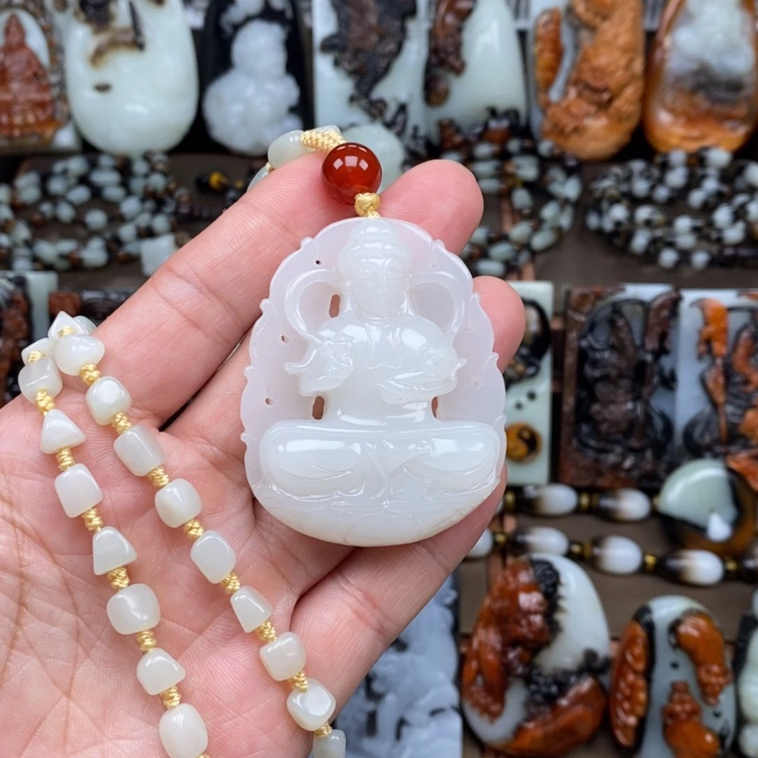 颈饰未镶嵌和田玉