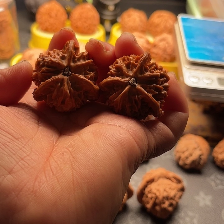 把件桃核盘山正奔38