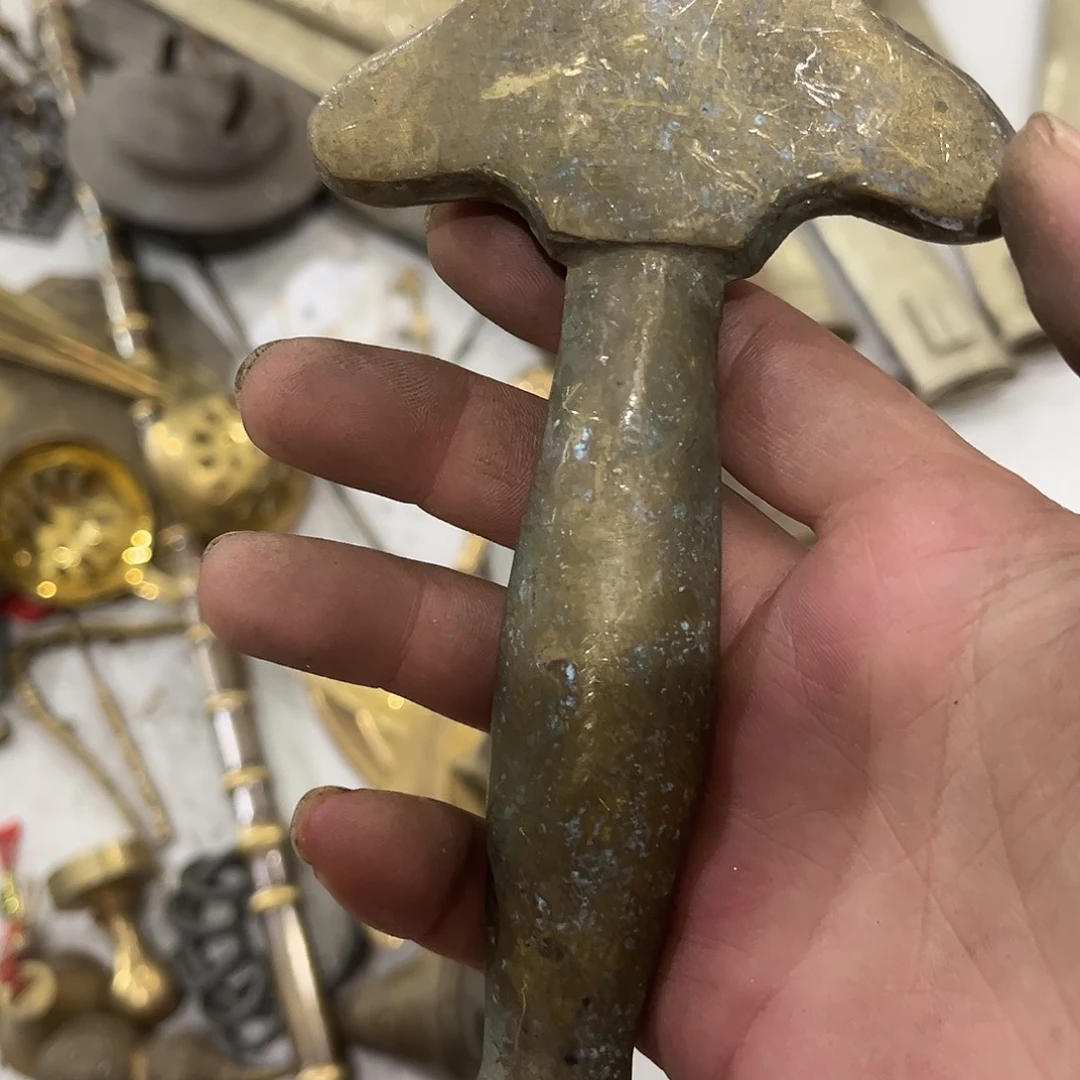 江***恶闪电购铜摆件工艺品