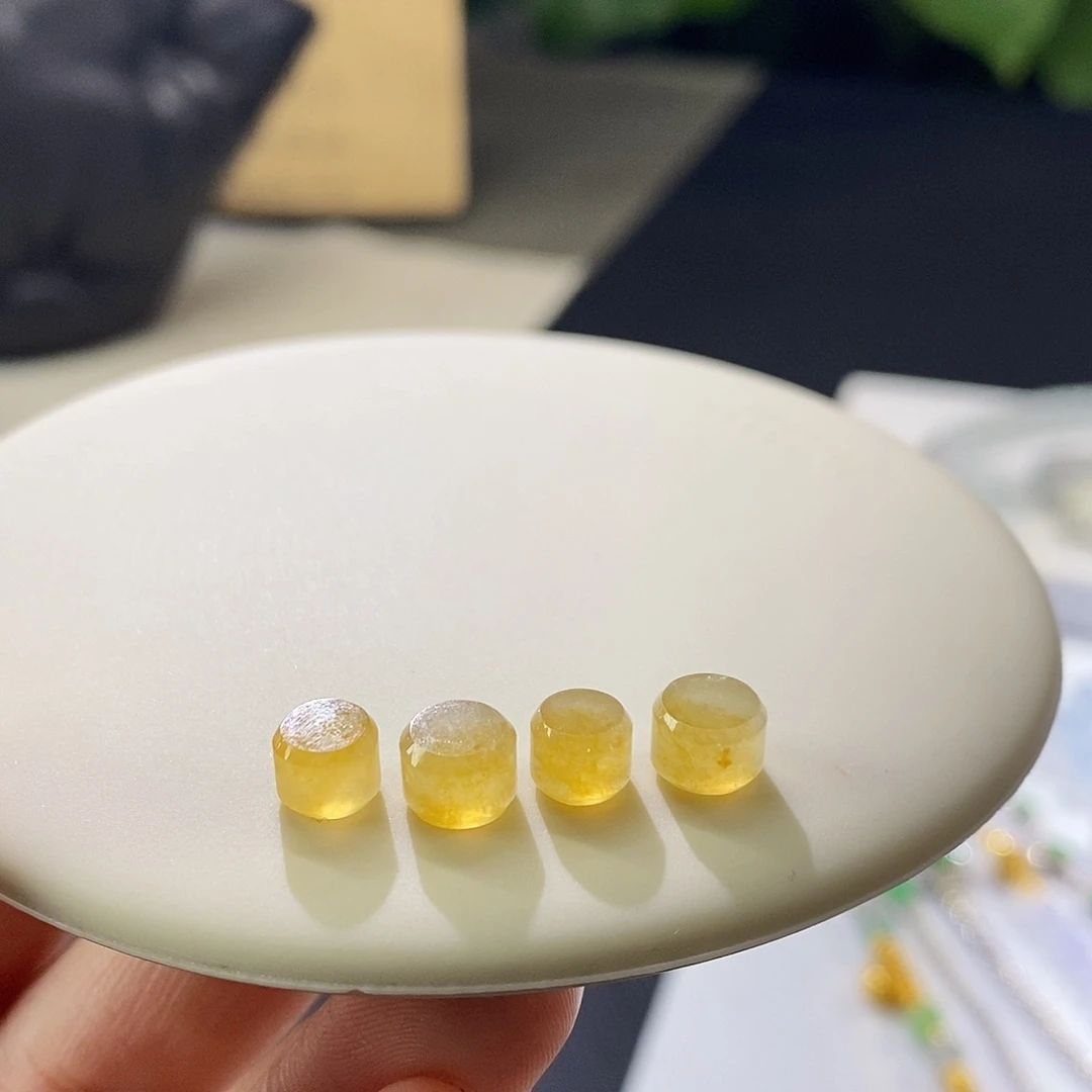 翡翠手链未镶嵌一手桶珠