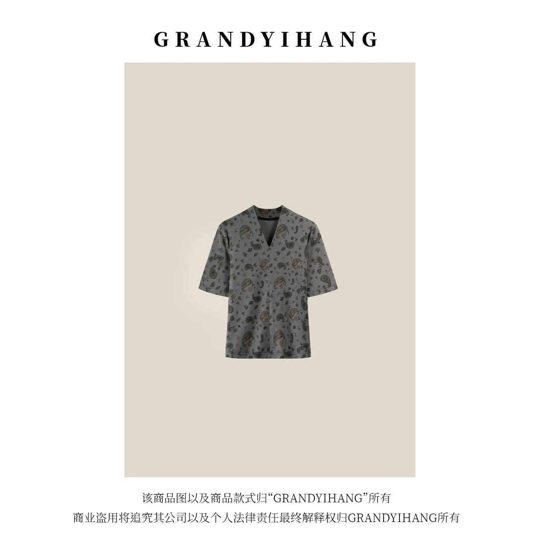 【艳姐推荐】夏季新款休闲简约花色V领T恤上衣24999