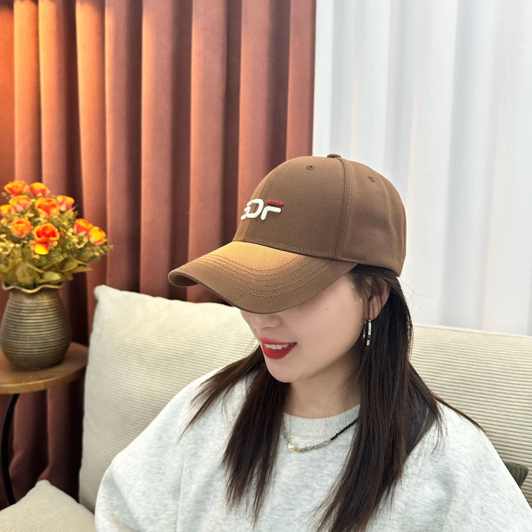 【春季新款】SDF渐变单标帽子韩版刺绣网红时尚显脸小ins硬顶棒球帽