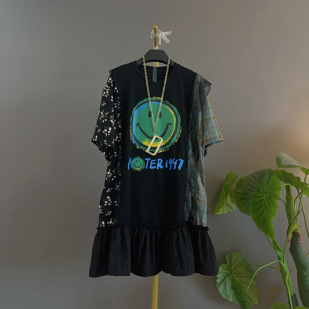 圆领飞边正肩半袖拼色印图大码苹果型宽松遮肉高端大气连衣裙