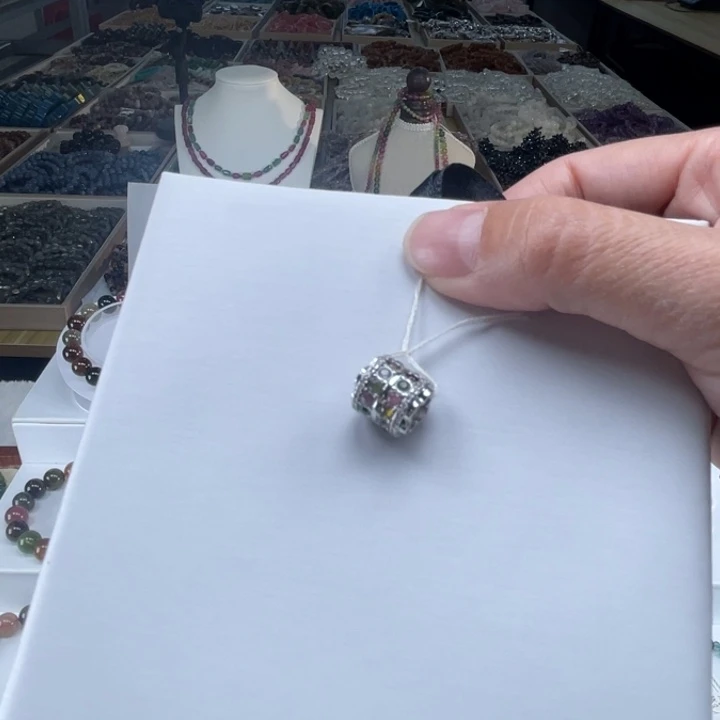 多样性发一合金碧玺