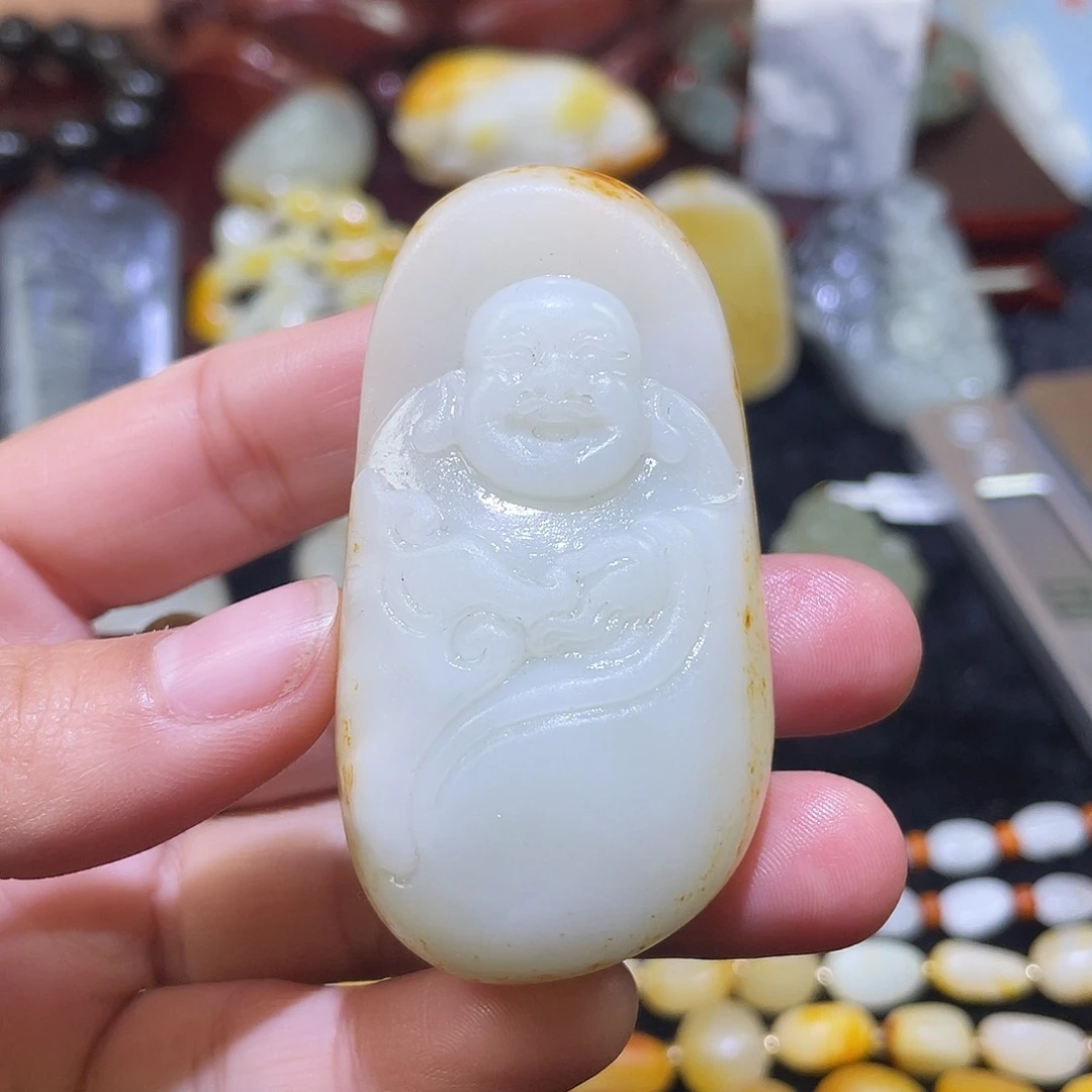 和田玉（糖玉）未镶嵌颈饰