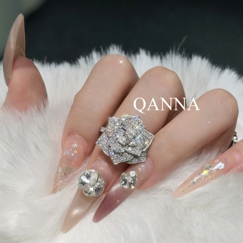 QANNA【满钻山茶花】【鎏金玫瑰花】奢华大钻重金时尚花朵钻石戒指AY