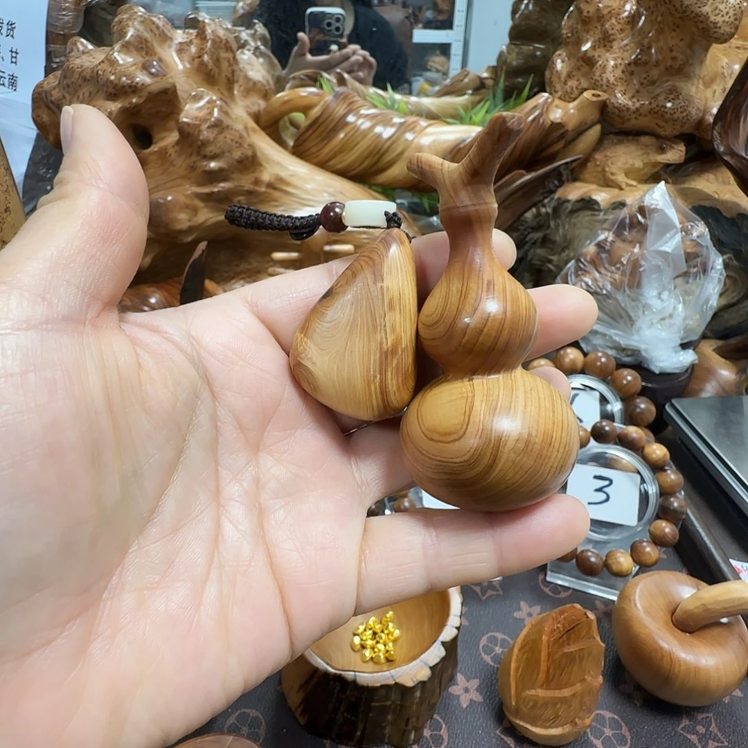 绝***平柏木（崖柏）太行崖柏陈化黑油闻香小葫芦送小吊坠