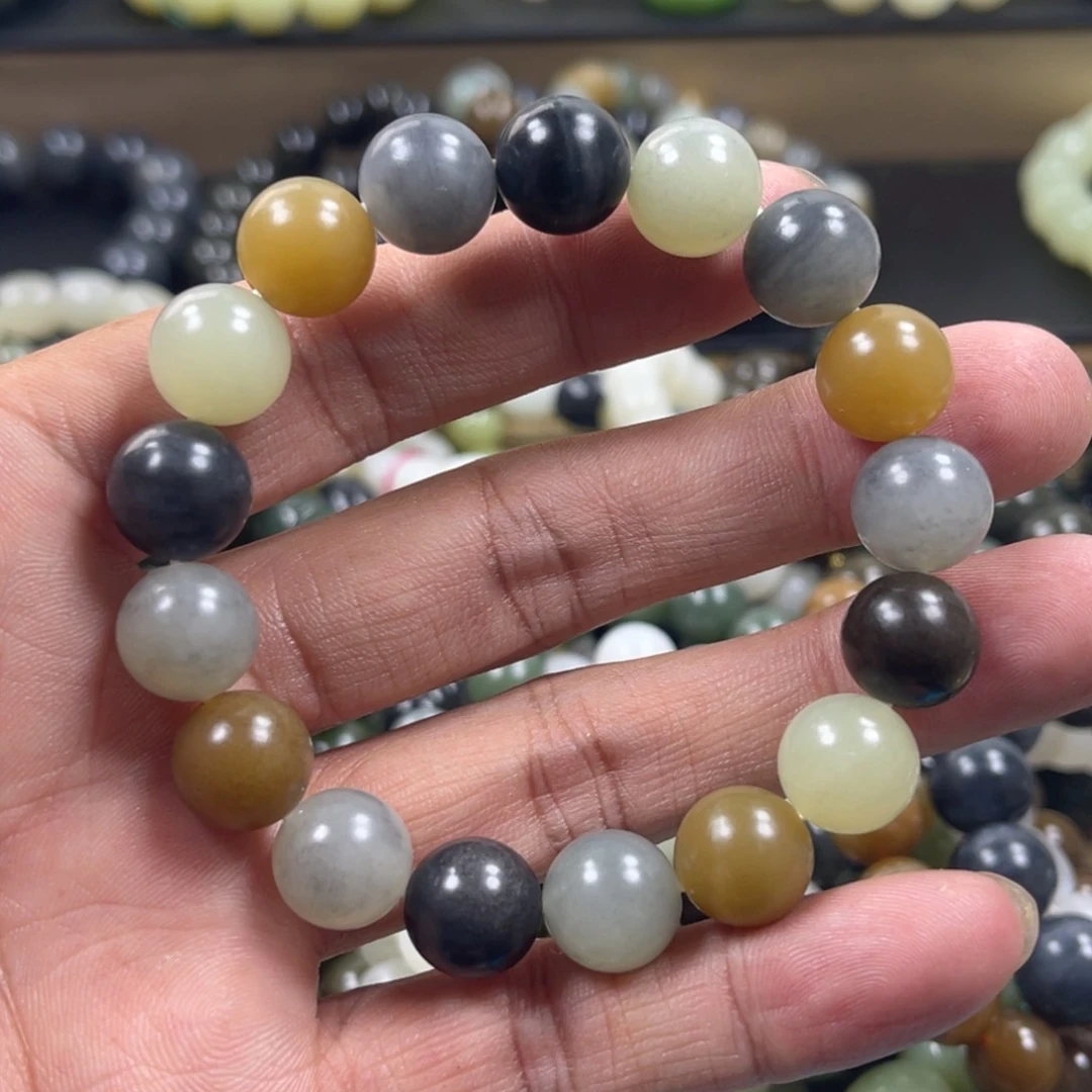 和田玉手串未镶嵌