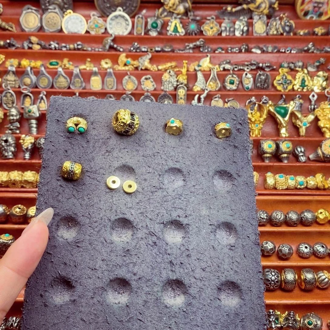 辉***郎柏香籽/百香籽吊坠