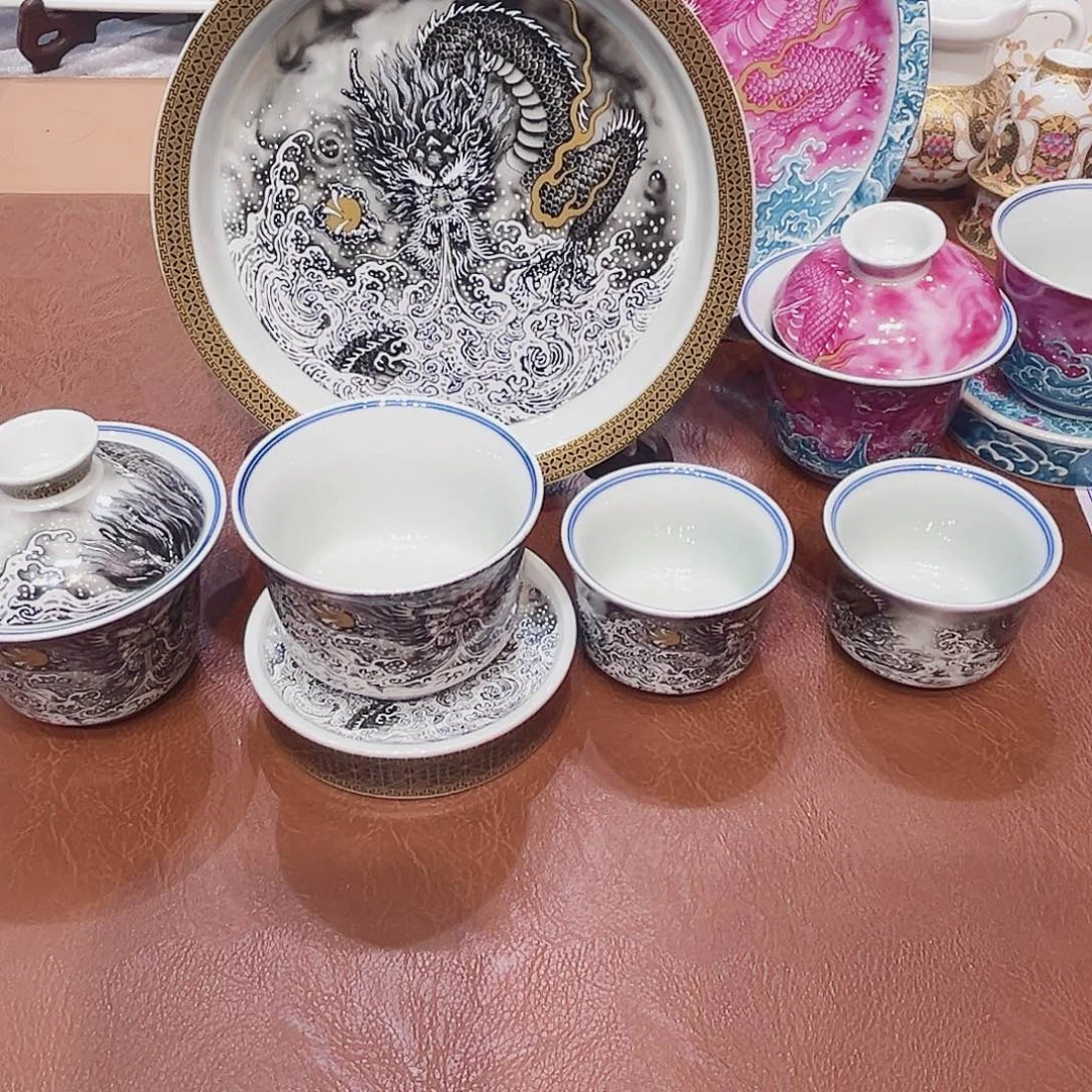 摆件飘***埃景德镇陶瓷研究所从事生产