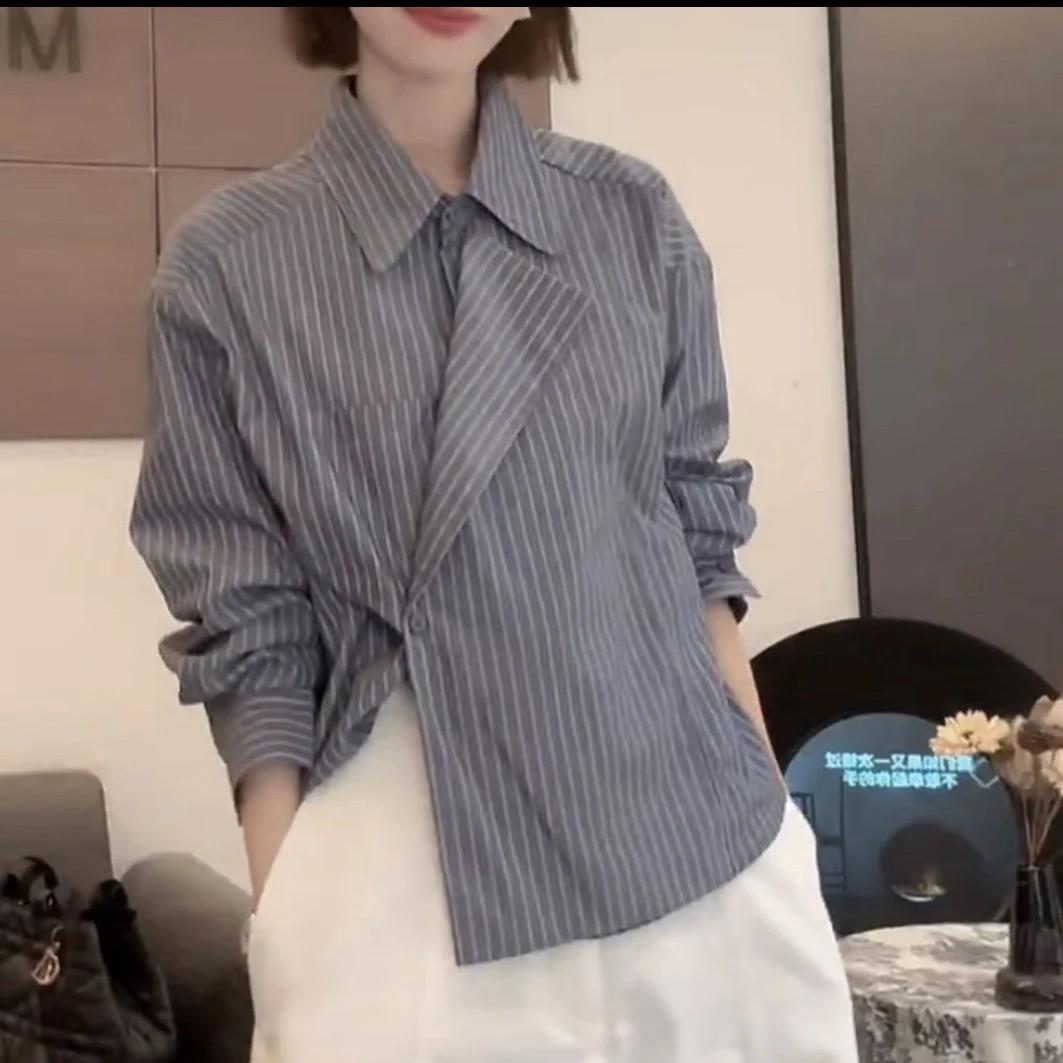 早秋新款法式小众设计长袖翻领斜扣时尚百搭气质女衬衫