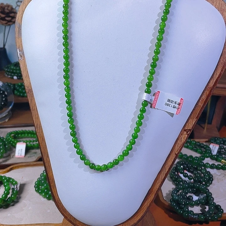 @***主和田玉（碧玉）未镶嵌颈饰6