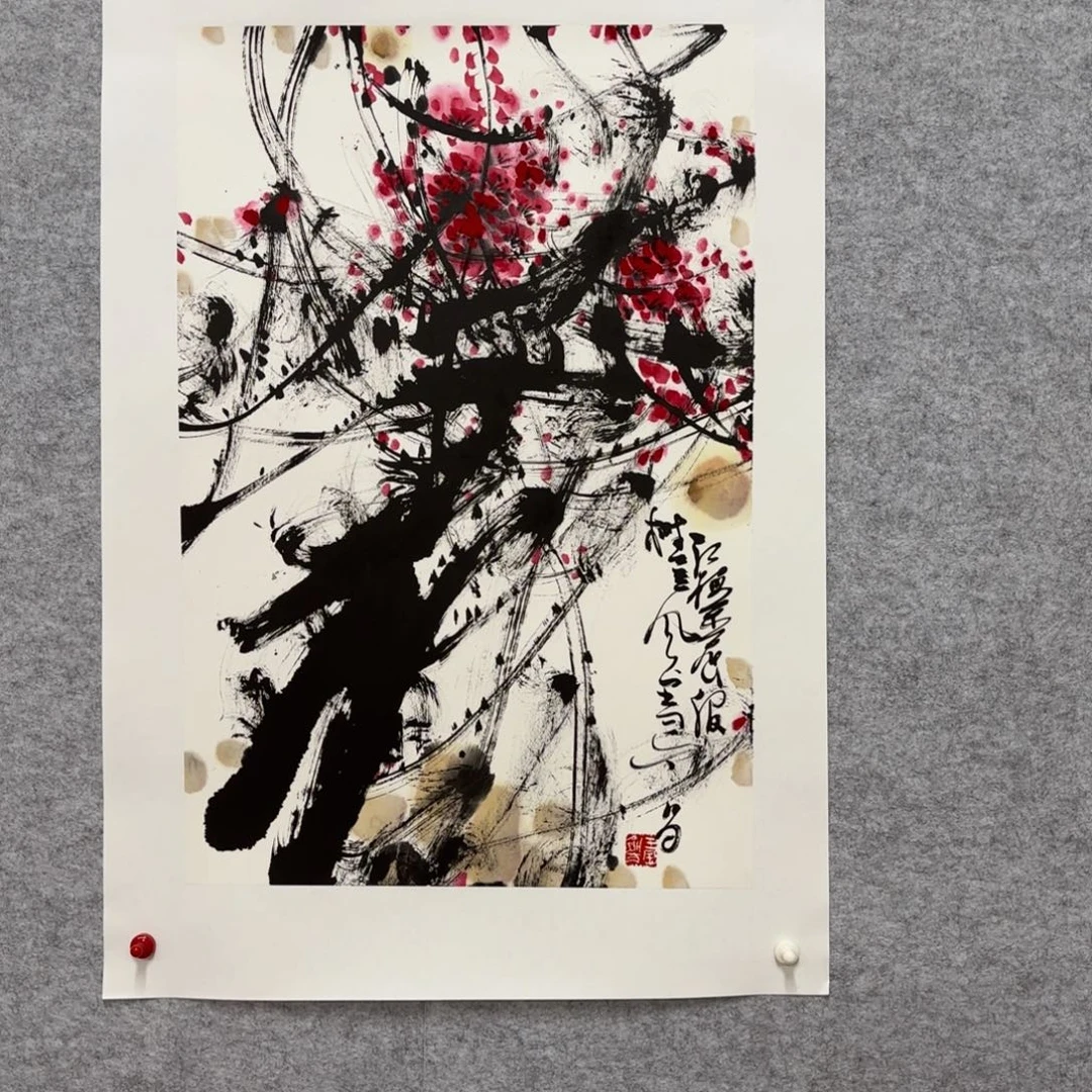 国画花鸟等图案为一体的大型