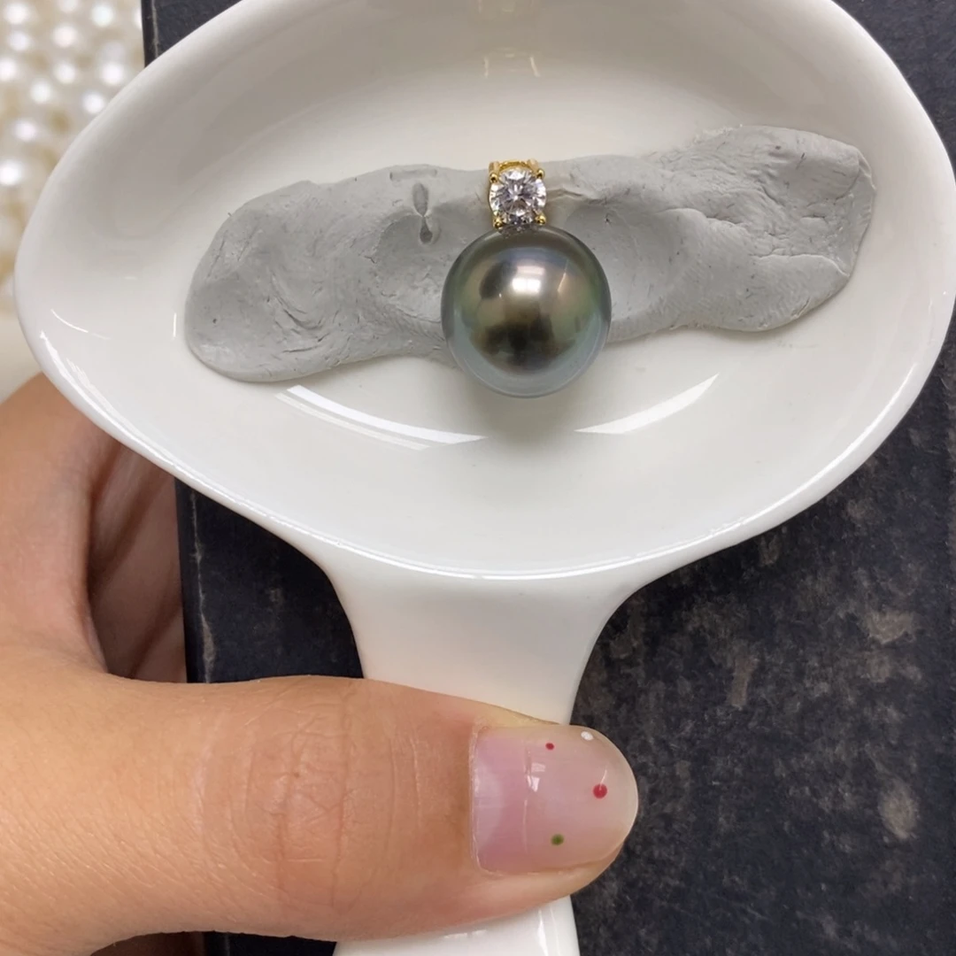 裸珠海水珍珠13.7，渐变色，牛油果色