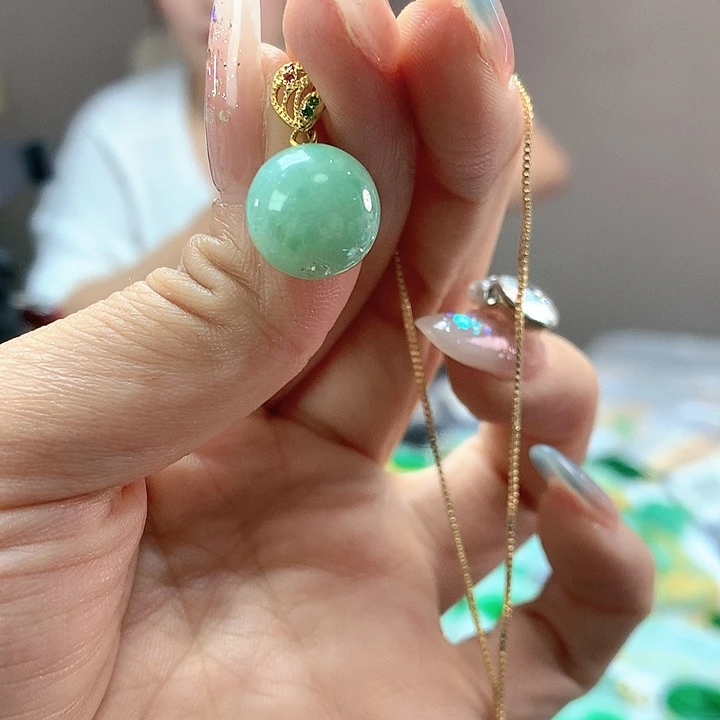 翡翠银S925镶嵌颈饰翡翠