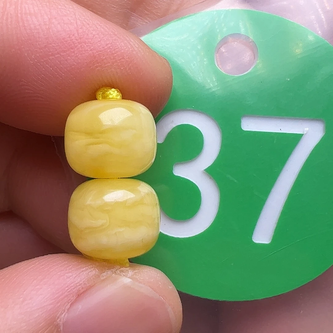 未镶嵌蜜蜡裸石9.2m m