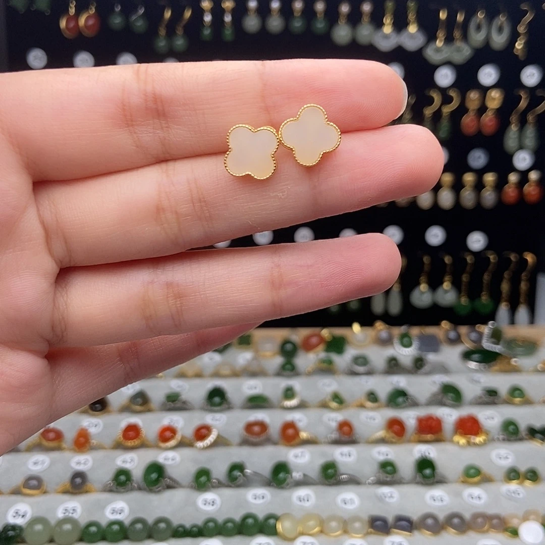 颈饰银S925镶嵌和田玉