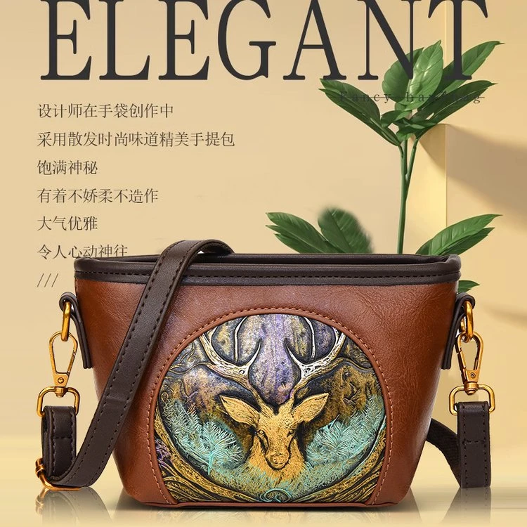 时尚女士民族风单肩斜挎小包复古真皮手机包女士斜跨软皮皮雕包