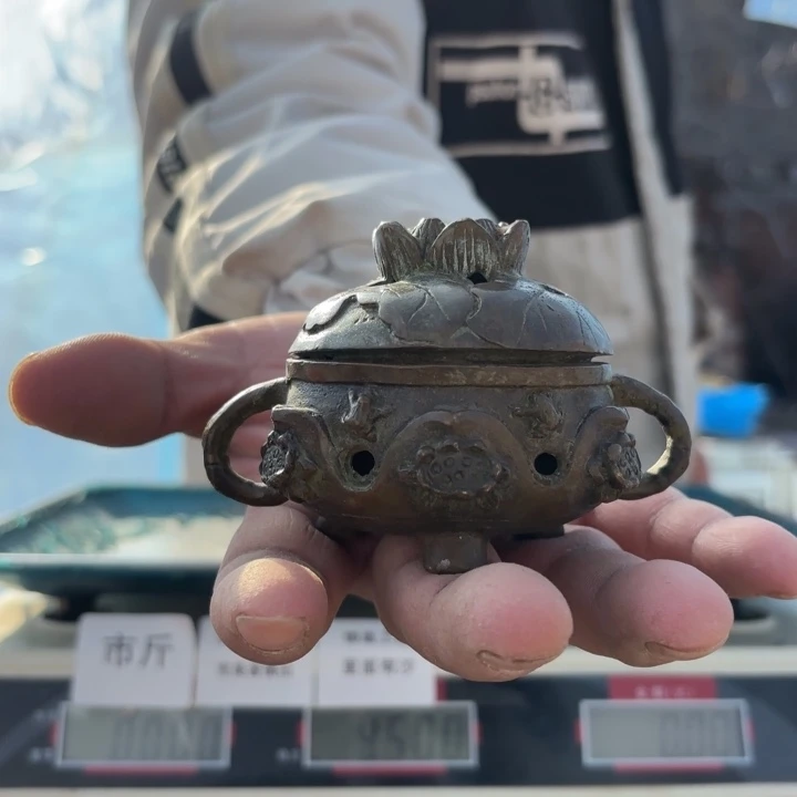 409 铜器物品理性消费