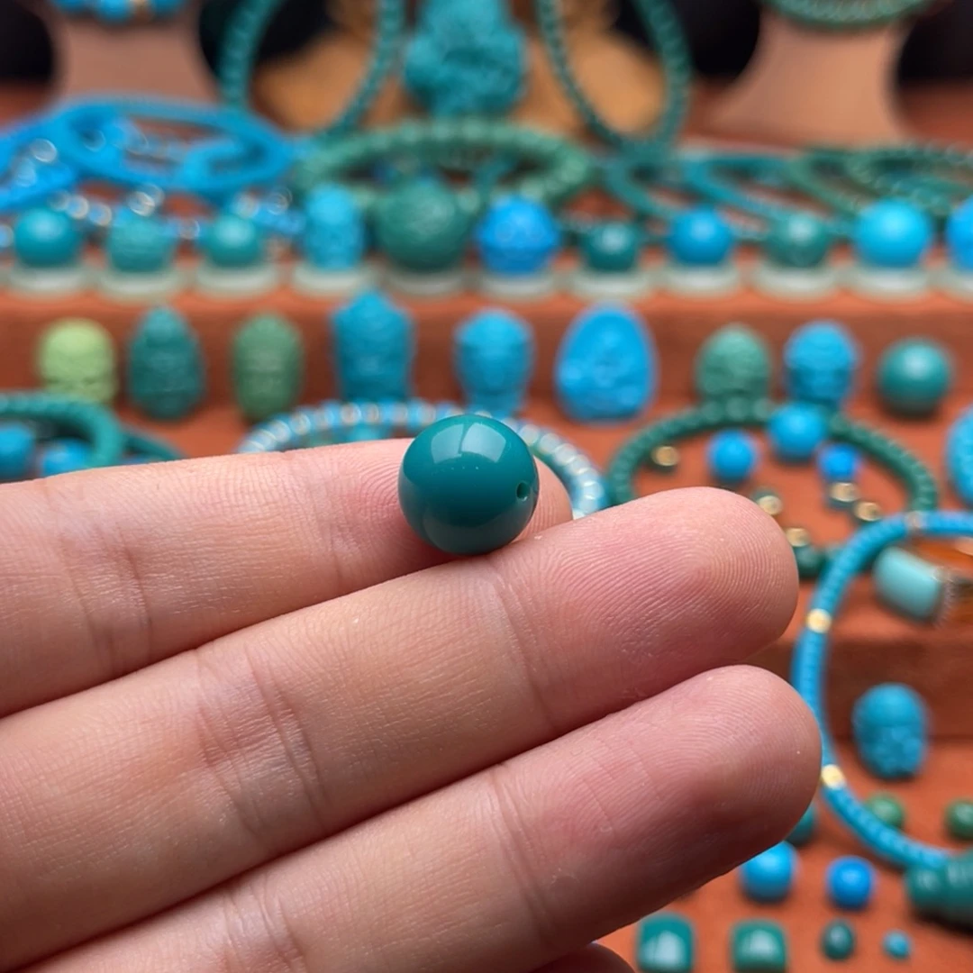 未镶嵌绿松石珠宝奇石