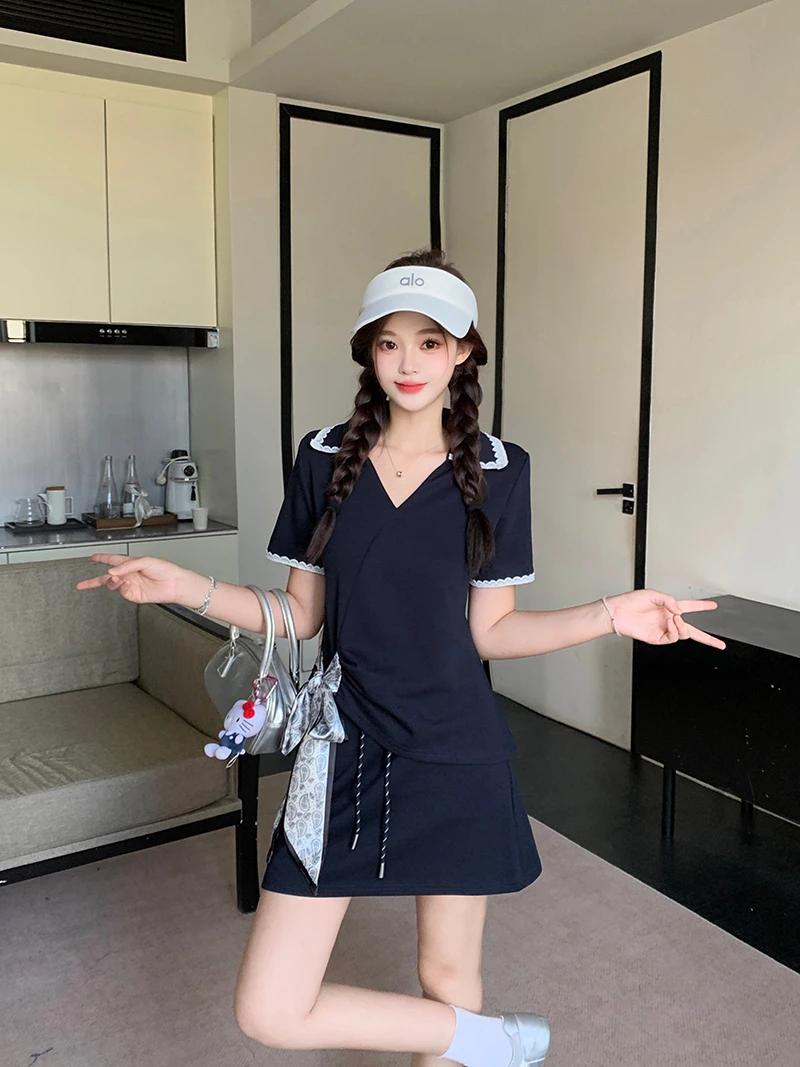 2025夏装新款胖mm大码女休闲气质v领蕾丝边丝巾绑带短裙套装22649