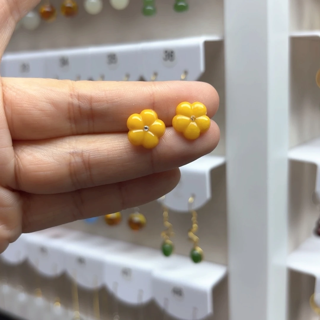 银S925镶嵌蜜蜡耳饰蜜蜡